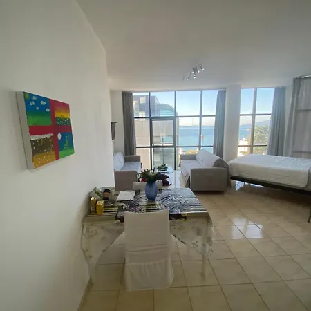 Bruna Bruna * Sarandë